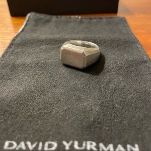 DAVID YURMAN Heirloom Classic Signet Ring, Silver (size 10)